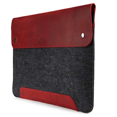Image of MegaGear Genuine Leather and Fleece MacBook Bag Laptop Sleeve for Pro Air Case 16 Inch 15 15.5 (M2, M2 Pro, Max, M1) 2020 2021, 2022 2023 Models