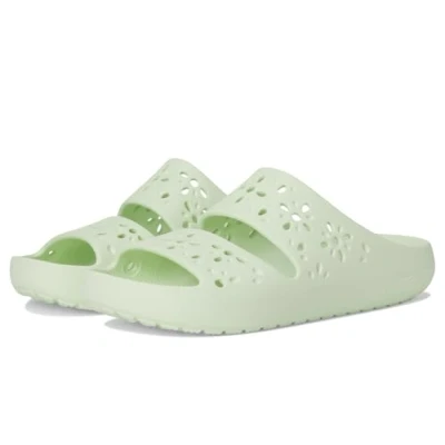 Image of Crocs Unisex Classic Sandal, Green, 7 UK