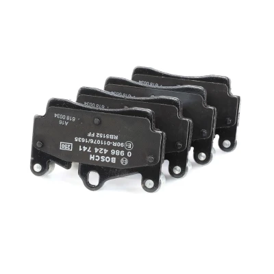 Image of 7L0698451B, 7L0698451H, 7L5698451 Brake pad set BOSCH 0 986 424 741 Low Metallic with anti squeak plate VOLKSWAGEN: Touareg I, AUDI: Q7