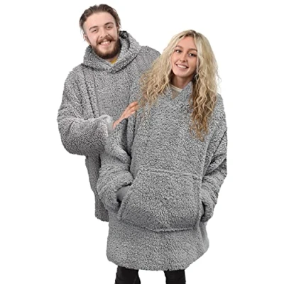 Image of COUNTRY CLUB Eskimo Teddy Hoodie Super Soft Fluffy Incredible Warmth Perfect for snuggling or travelling (Grey)