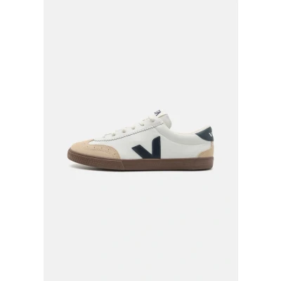 Image of Veja Volley Trainers, Women&#039;s, Size: 7, White/nautico/bark High quality imitation leather