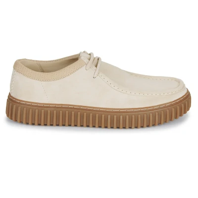Image of Clarks TORHILL LO men&#039;s Casual Shoes in Beige