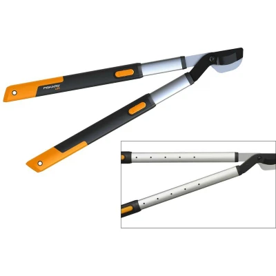 Image of Fiskars SmartFit Telescopic Loppers 665 915mm