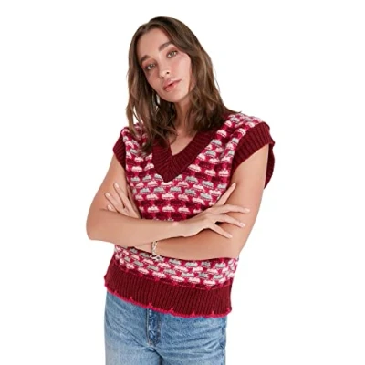 Image of Trendyol FeMan Regular fit Basic V Neck Knitwear Sweater Burgundy
