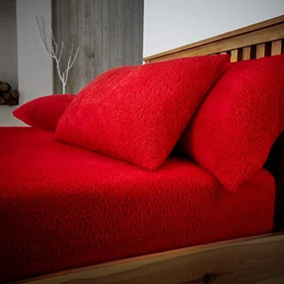 Image of GC GAVENO CAVAILIA 2 Pack Teddy Fleece Pillow Cases 100% Polyester Thermal Warm &amp; Cozy Pair of Soft Fluffy Plain Red