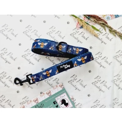 Image of BLUE BUZZY BUMBLE BEE DOG LEAD REVERSIBLE