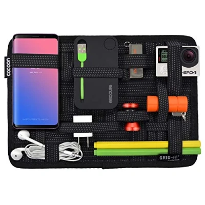 Image of Cocoon CPG8BK GRID IT Organizer Medium 19 x 26 cm, Black