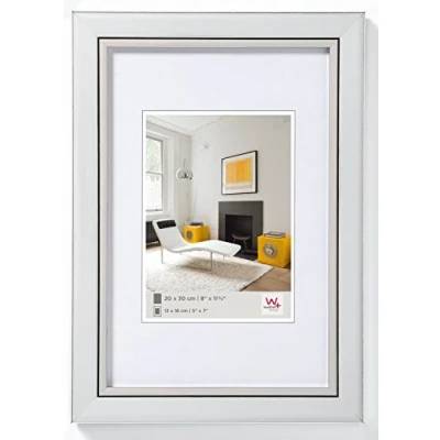 Image of walther Design Picture Frame Silver 10 x 15 cm with Inner Edge Metro LO015S