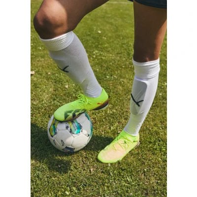 Image of PUMA Women&#039;s Future 8 Match FG WN&#039;s Soccer Shoe, Yellow Alert Aged Silver Sun Struck, 4 UK