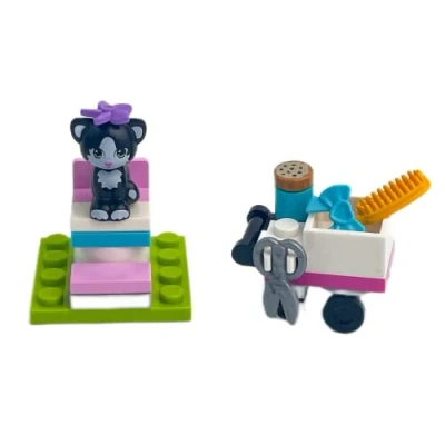 Image of LEGO Friends Accessory Set: Kitten Felix with Grooming Cart (24 pcs)