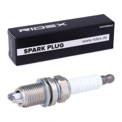 Image of 3707950 Spark plug BOSCH 0 242 229 654 M 14 x 1,25 16 AUDI: A4 B7 Saloon, B6/B7 Convertible, Avant, VAUXHALL: Tigra Mk1 Coupe, Astra Mk4 CC