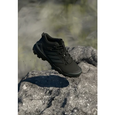 Image of Adidas Terrex Skychaser Hiking shoes, Men&#039;s, Size: 13.5, Core black/carbon shoes