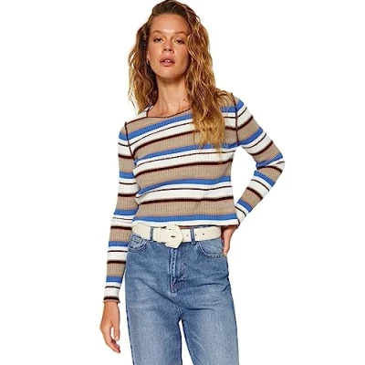 Image of Trendyol FeMan Fitted Basic V Neck Knitwear Sweater,Brown,M