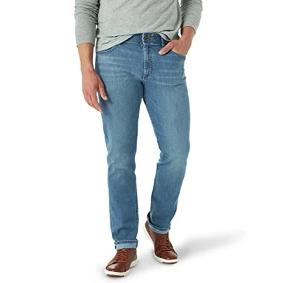 Image of Lee Men&#039;s Performance Series Extreme Motion Straight Fit Tapered Leg Jean, Scott, 36W x 30L