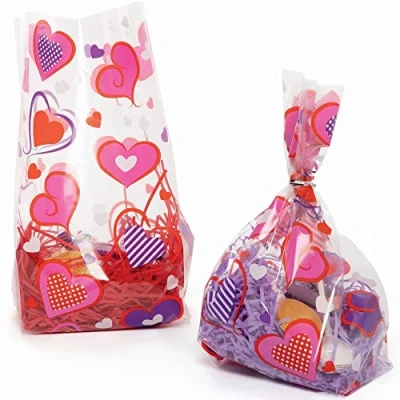 Image of Baker Ross Heart Cellophane Gift Bags Pack of 30, Kids Valentine&#039;s Craft Supplies (FC306), Assorted