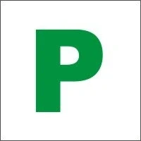 Image of Sakura SS3338 Magnetic P Plates For Newly Qualified Drivers Easy To Fit Remove