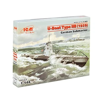 Image of ICM ICMS009 S.009 U Boat Type IIB, 1939 1:144 Boat, German Submarine, Black