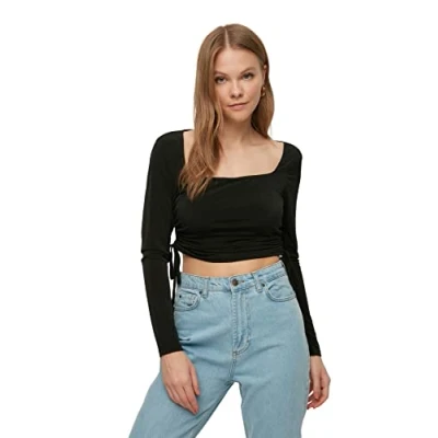 Image of Trendyol Women Slim fit Basic Square Collar Knit Blouse Schwarz