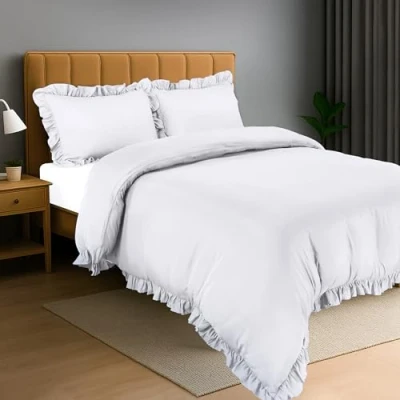 Image of Utopia Bedding Ruffle Duvet Cover Set Double with Pillowcases Soft Microfibre Polyester (White)