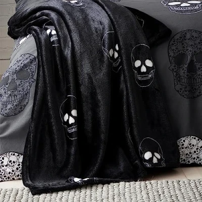 Image of Catherine Lansfield Skulls Fleece Cosy 130x170cm Blanket Throw Grey