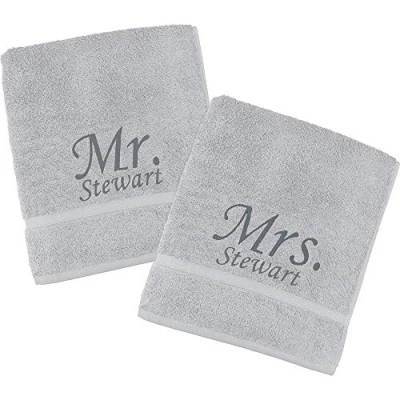 Image of TeddyT&#039;s Personalised Mr &amp; Mrs Embroidered Towels Gift Set (Charleston Grey with Charcoal, Bath Towel (120x70cm))