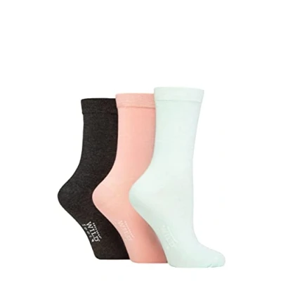 Image of Women&#039;s 3 Pair Wildfeet Plain Bamboo Socks Mint / Peach Charcoal 4 8
