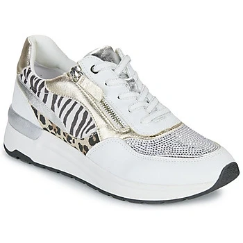 Image of Marco Tozzi women&#039;s Shoes (Trainers) in White