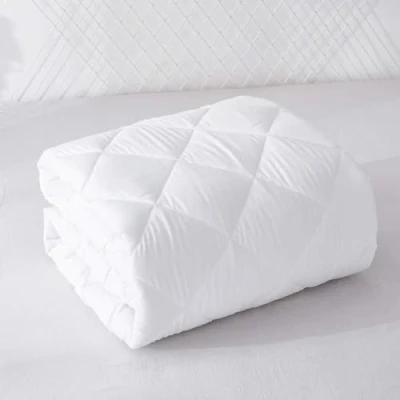 Image of Yorkshire Bedding Super King Mattress Protectors Extra Deep 30 Cm Quilted Microfiber Fitted Cover Anti Allergy and Breathable (184 x 205 Cm)