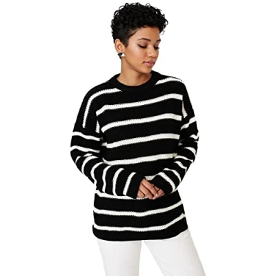 Image of Trendyol FeMan Oversize Basic Crew Neck Knitwear Sweater,Black,L