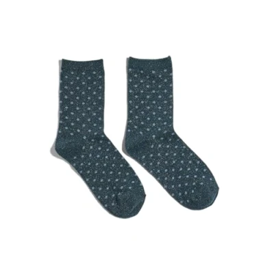 Image of PIECES Women&#039;s Pcsebby Glitter Long 1 Pack Pattern Noos Socks, Reflective Pond/Detail: Small dots in Faded Denim, One Size