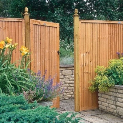 Image of Forest 3&#039; x 6&#039; Wooden Board Side Garden Gate (0.91m 1.83m)