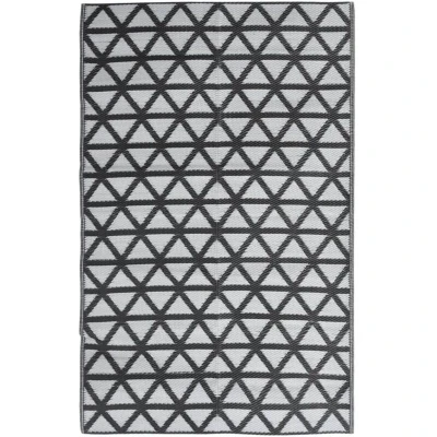 Image of vidaXL Outdoor Rug ARAKIL Black 140x200 cm PP