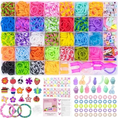 Image of Uolifrem 2900+ Loom Bands Kit, 32 Colors Band Kit with Clips Charms Beads, DIY Friendship Bracelet Making Kits and Storage Box, for Girls Boys