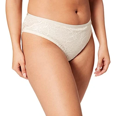 Image of Triumph Women&#039;s Amourette Charm Brazilian01, CREAMY DREAM