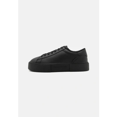 Image of Tommy Jeans Women’s Low Top Flatform Trainers, Black (Black), 6.5