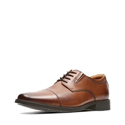 Image of Clarks Men&#039;s Tilden Cap Oxford, Dark Tan Leather, 9.5 UK