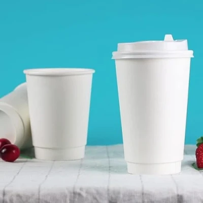 Image of HOT BARGAINS, 50 X 12oz White Insulated Takeaway Disposable Double Wall Paper Coffee and Cold Drinks Cups to Go with Lids (12OZ)