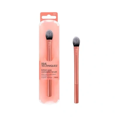 Image of Real Techniques Brightening Concealer Makeup Brush, Kitten Paw Brush Fits Under Eyes, Conceal Dark Circles, Eye Cream, Primer and Brightener, Cover Imperfections, RT 242 Cruelty Free, 1 Count