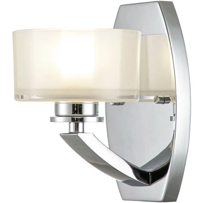 Image of Hinkley Meridian Wall Lamp Polished Chrome, IP44