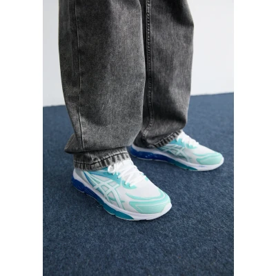 Image of Asics Men&#039;s Gel Quantum 360 VIII Sneaker, White Azul Blue, 4 UK