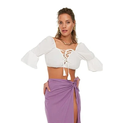 Image of Trendyol Women Regular fit Basic Square Collar Woven Blouse Ecru