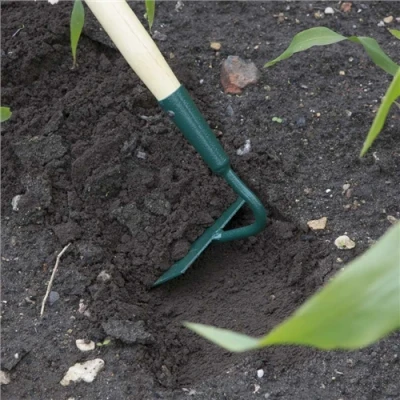 Image of Wilkinson Sword Carbon Steel Draw Hoe