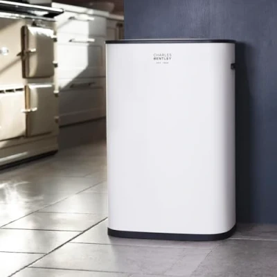 Image of CHARLES BENTLEY 55 Litre Capacity, White Sensor Bin, Kitchen Rubbish Waste Bins, for Kitchen, Dining Room, Battery Operated, Auto Close, Bin Ring, Black Plastic Trim (61x42x28cm)