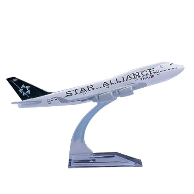 Image of Bswath Model Plane 1:400 Scale Star Alliance 747 Airplane Diecast Airplanes Metal for Gift