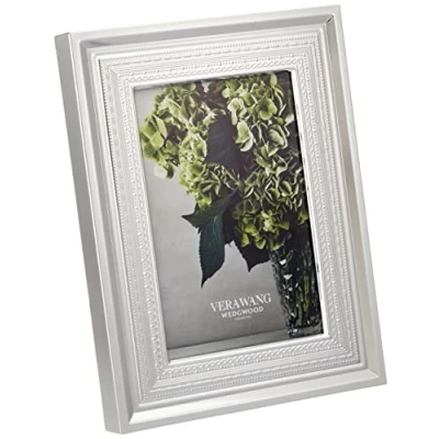 Image of Vera Wang With Love Small Silver Plated Frame 10 x 15cm