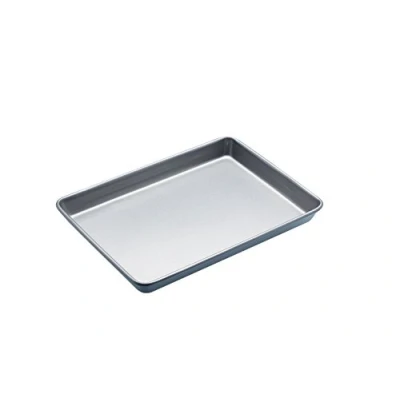 Image of KitchenCraft Roasting Tin / Baking Tray with Non Stick Finish, 33 x 24 cm, Silver