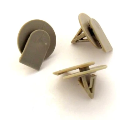 Image of Auto Trim Clips 07137073915 Fastener 10 Pieces