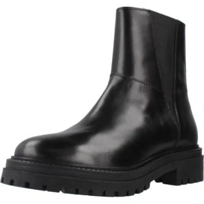 Image of Geox D IRIDEA women&#039;s Mid Boots in Black