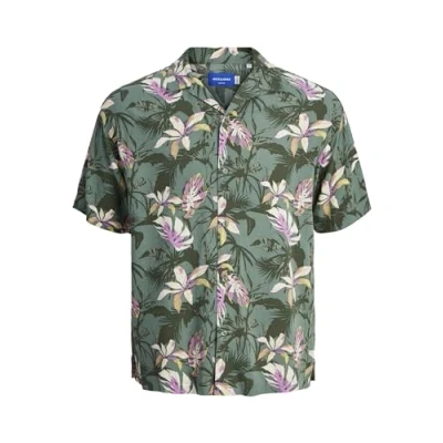 Image of JACK &amp; JONES Men&#039;s Jorluke Tampa AOP Shirt Ss Sn, Laurel Wreath, S