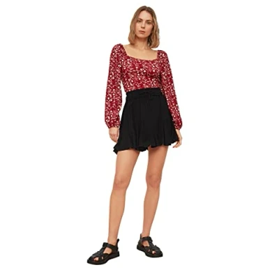 Image of Trendyol FeMan Mini Skater Regular fit Woven Skirt Schwarz